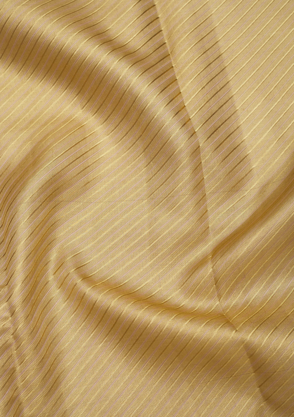 Off White Zariwork Pure Silk Saree-Koskii