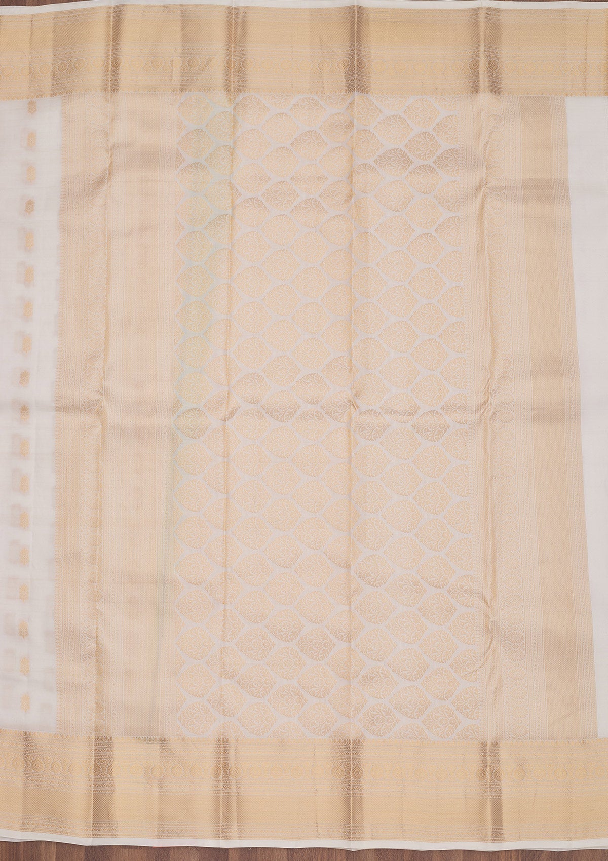 Off White Zariwork Pure Silk Saree