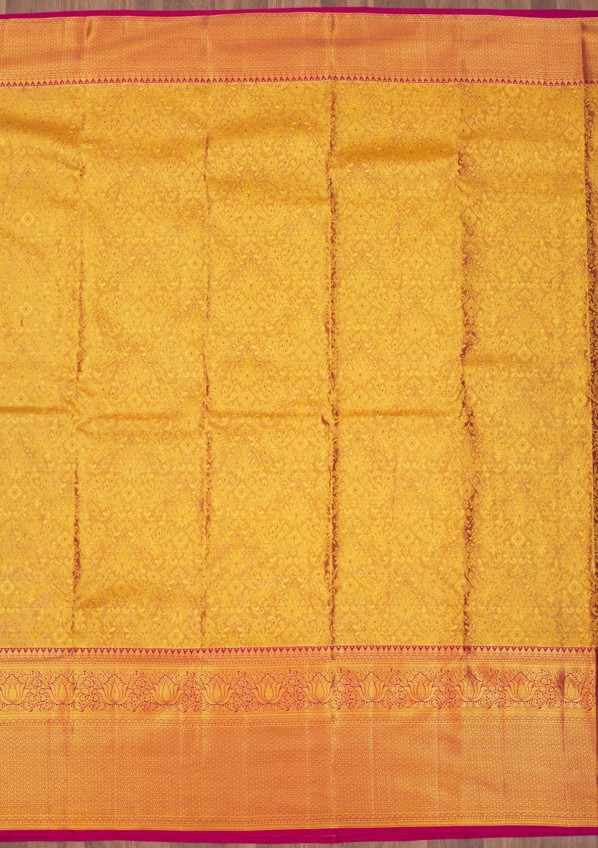 Onion Pink Zariwork Pure Silk Saree-Koskii