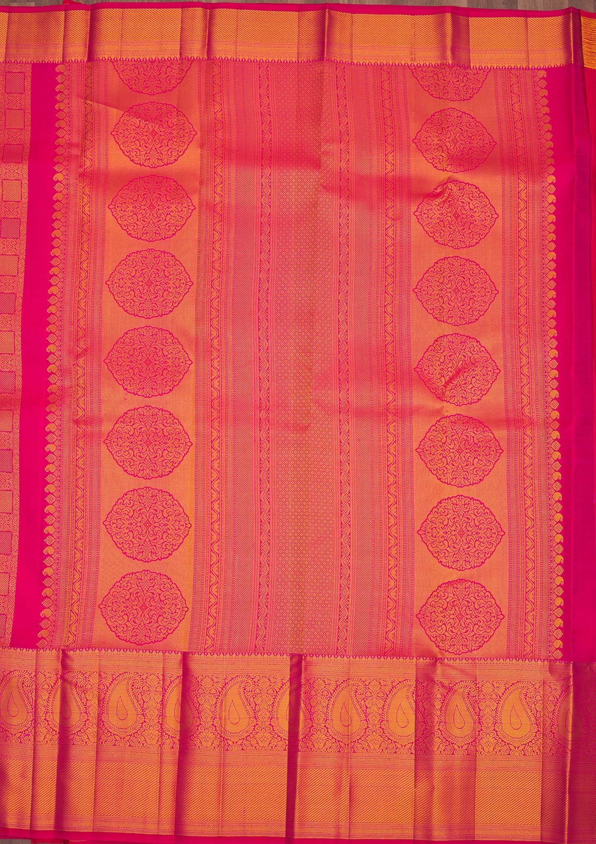 Onion Pink Zariwork Pure Silk Saree-Koskii