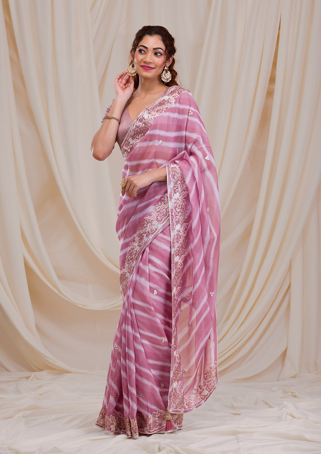 Onion Pink Printed Semi Crepe Saree-Koskii