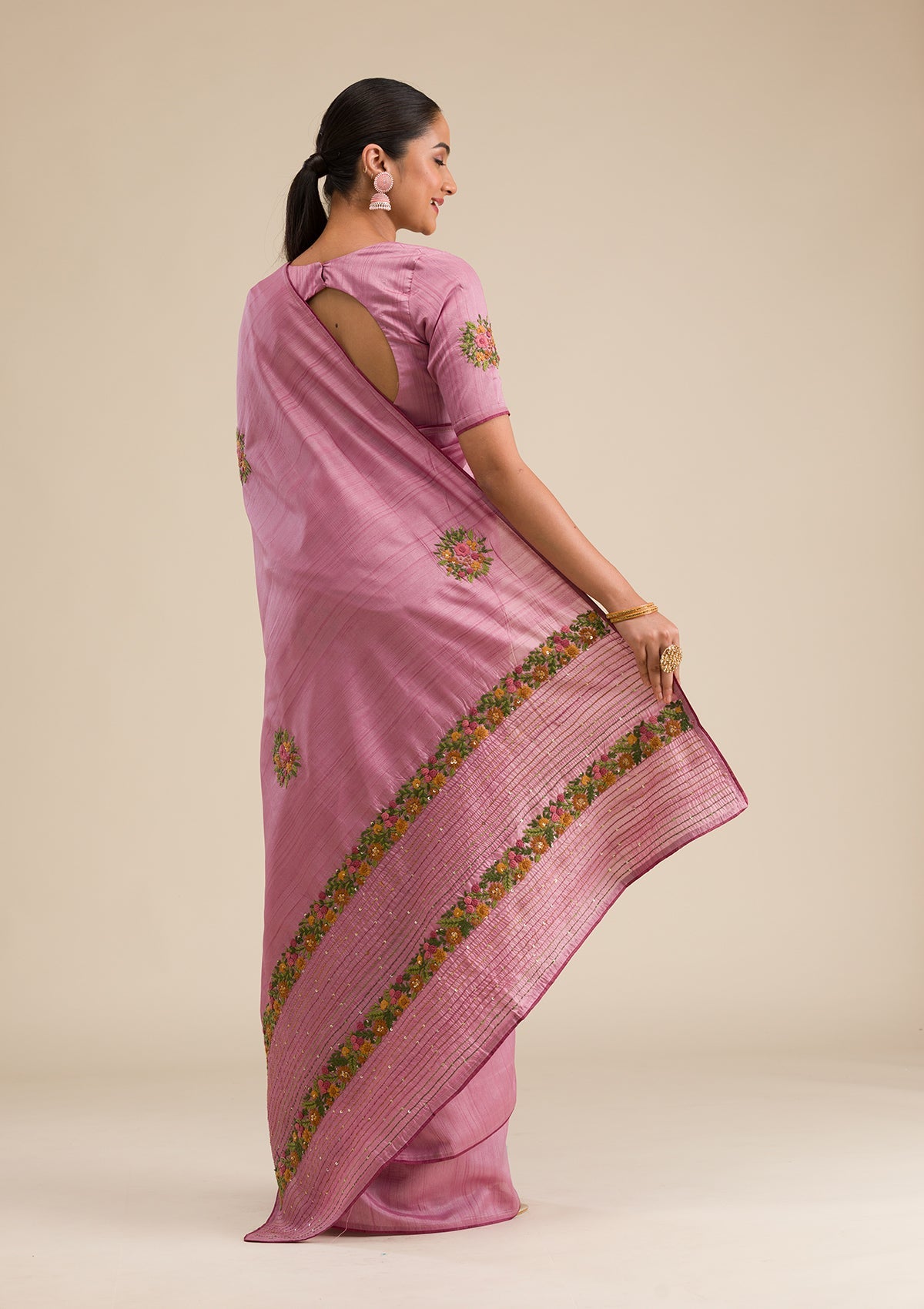 Onion Pink Threadwork Silk Saree-Koskii