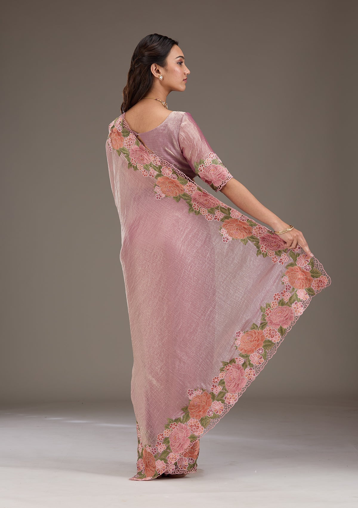 Onion Pink Threadwork Tissue Saree-Koskii