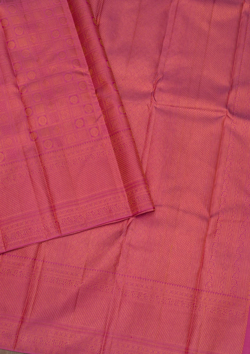Onion Pink Zariwork Pure Silk Saree-Koskii