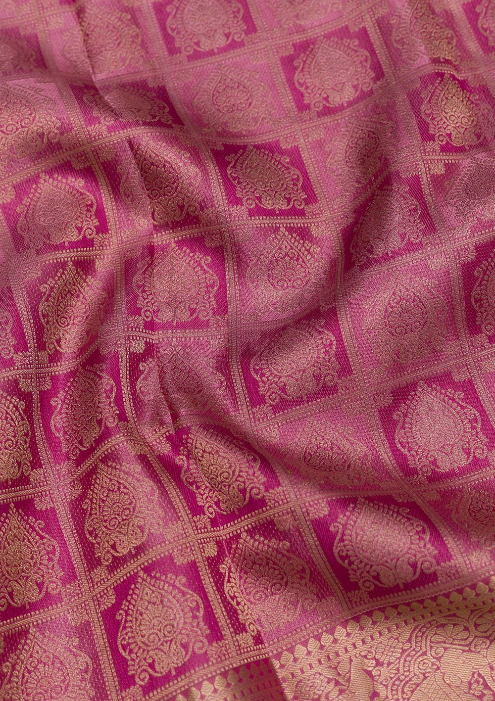 Onion Pink Zariwork Pure Silk Saree-Koskii