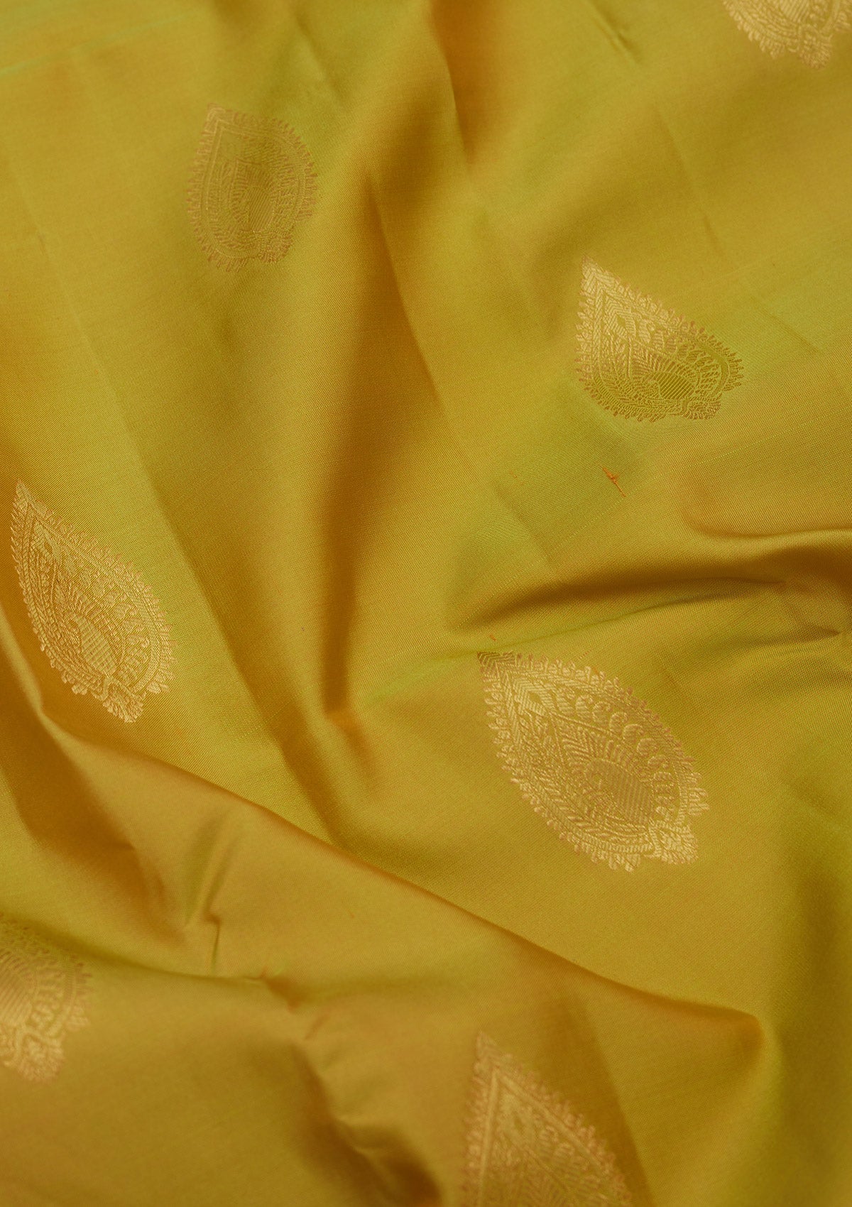 Parrot Green Zariwork Pure Silk Saree-Koskii