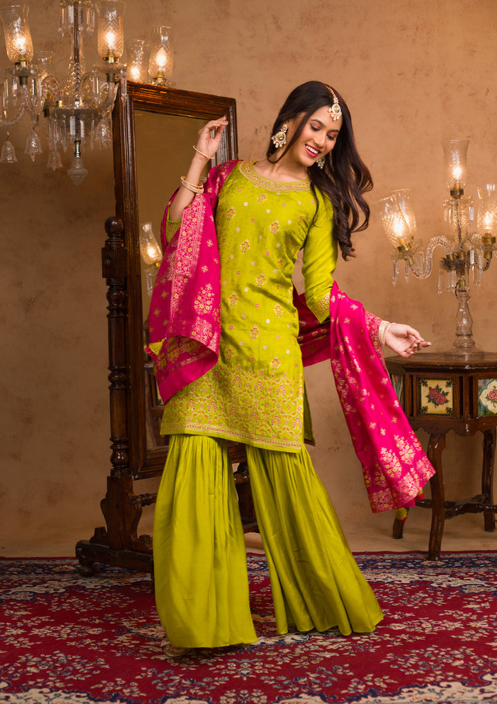 Parrot Green Zariwork Banarasi Readymade Salwar Kameez