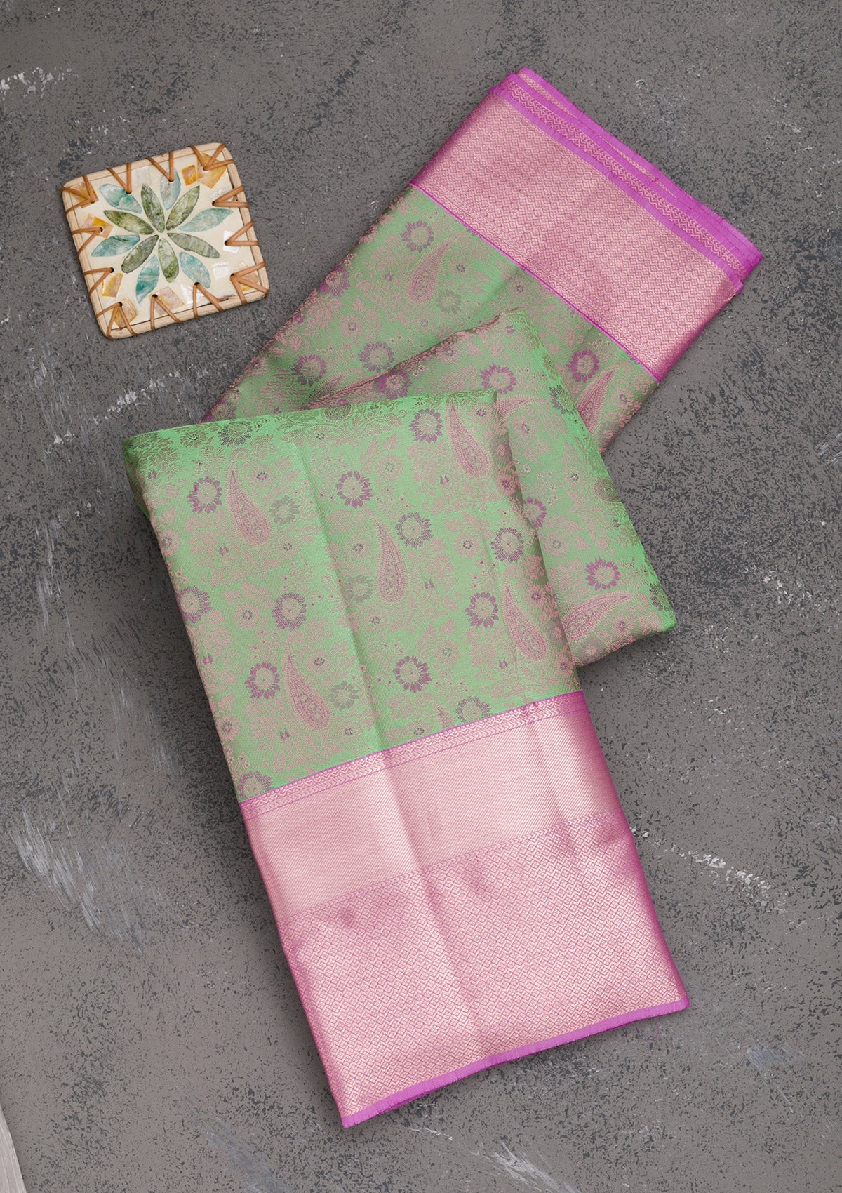 Parrot Green Zariwork Pure Silk Saree-Koskii