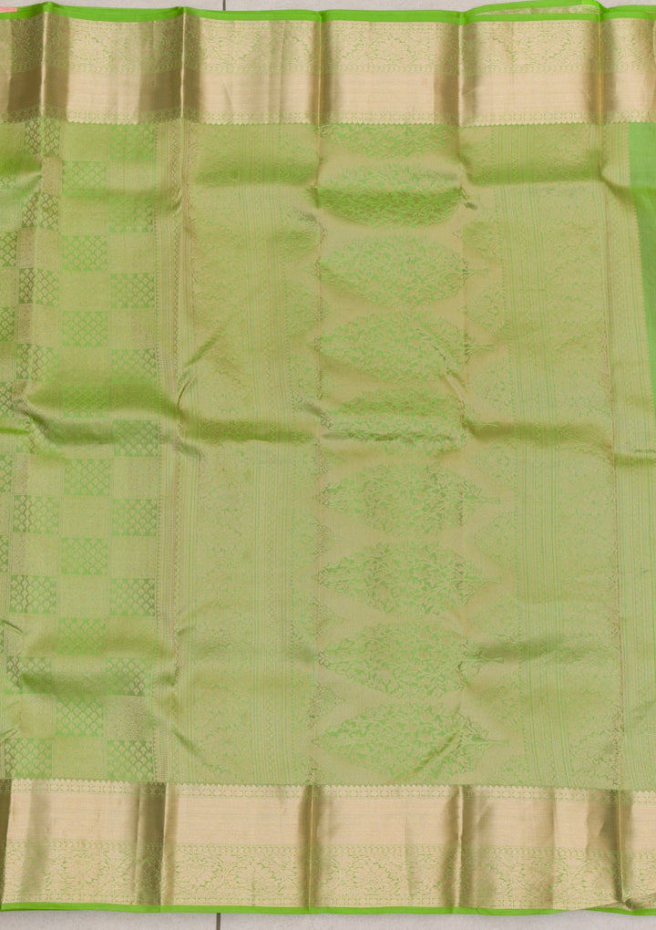 Parrot Green Zariwork Pure Silk Saree-Koskii