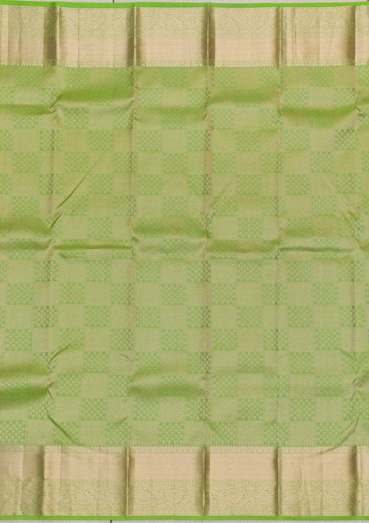 Parrot Green Zariwork Pure Silk Saree-Koskii