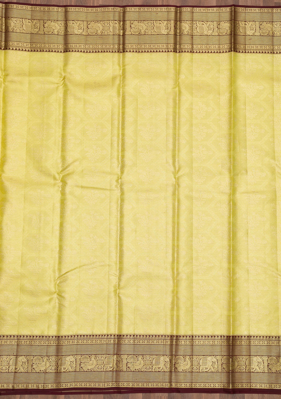 Parrot Green Zariwork Pure Silk Saree-Koskii