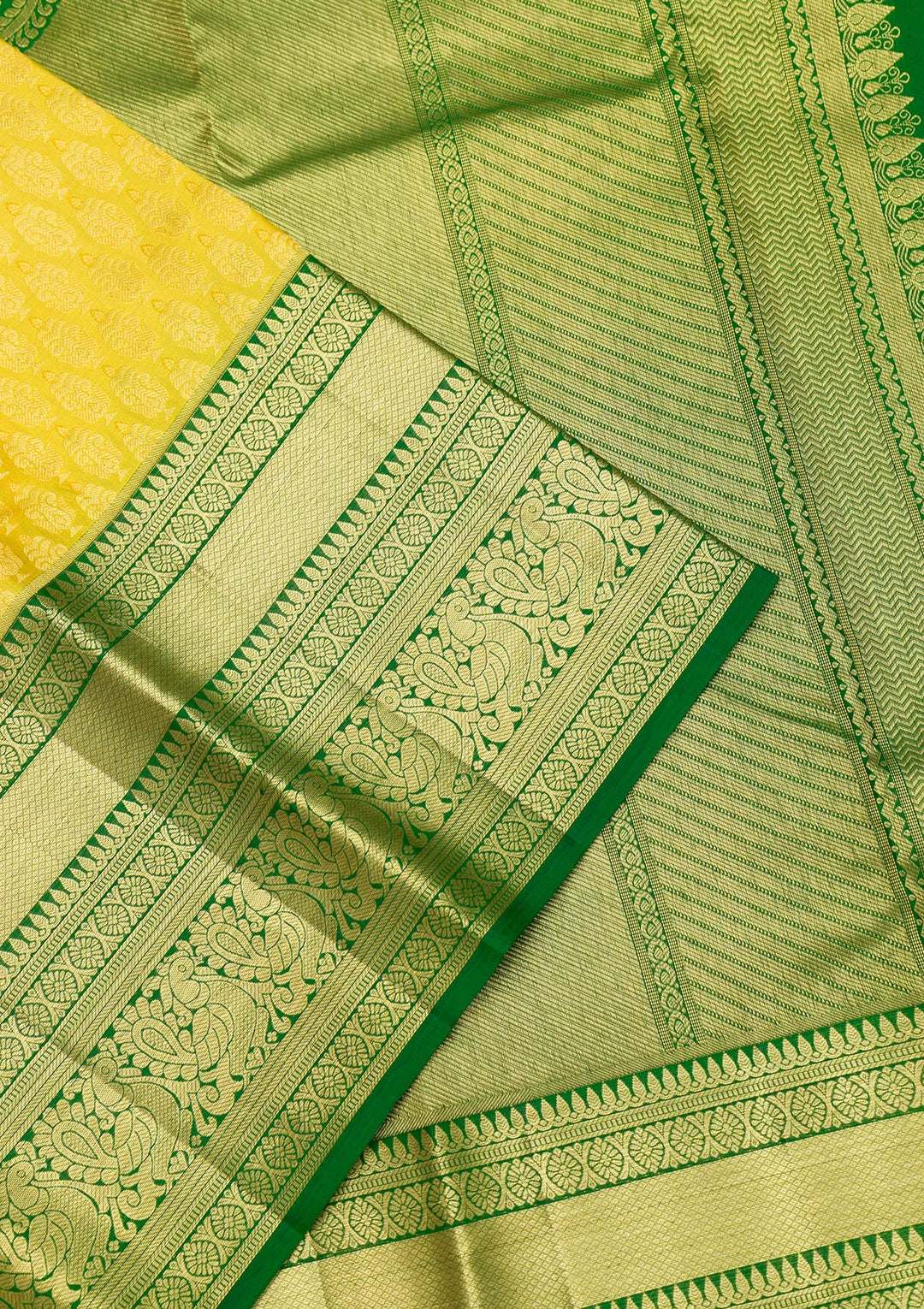 Parrot Green Zariwork Pure Silk Saree-Koskii
