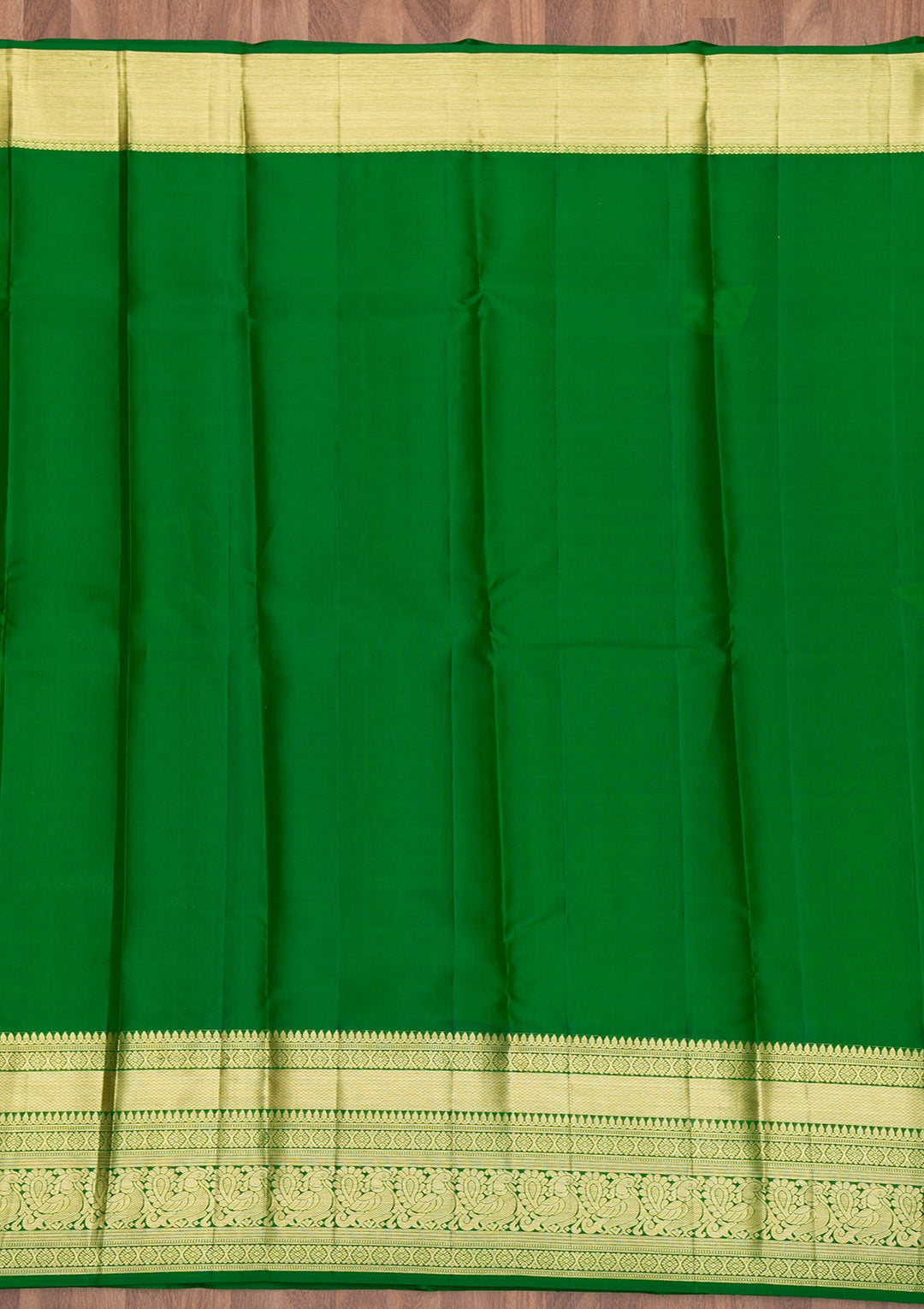 Parrot Green Zariwork Pure Silk Saree-Koskii