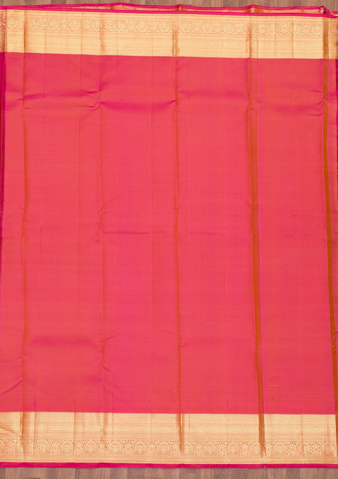 Parrot Green Zariwork Pure Silk Saree-Koskii