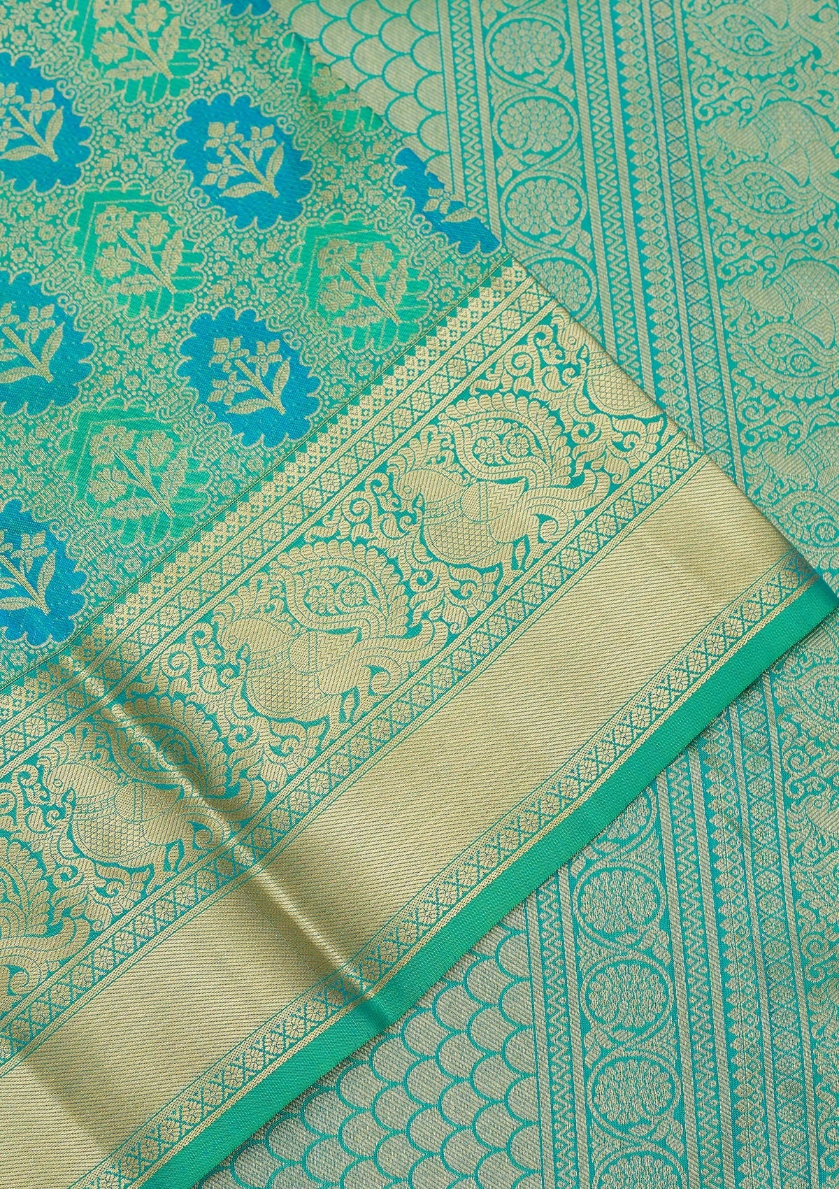 Parrot Green Zariwork Pure Silk Saree-Koskii