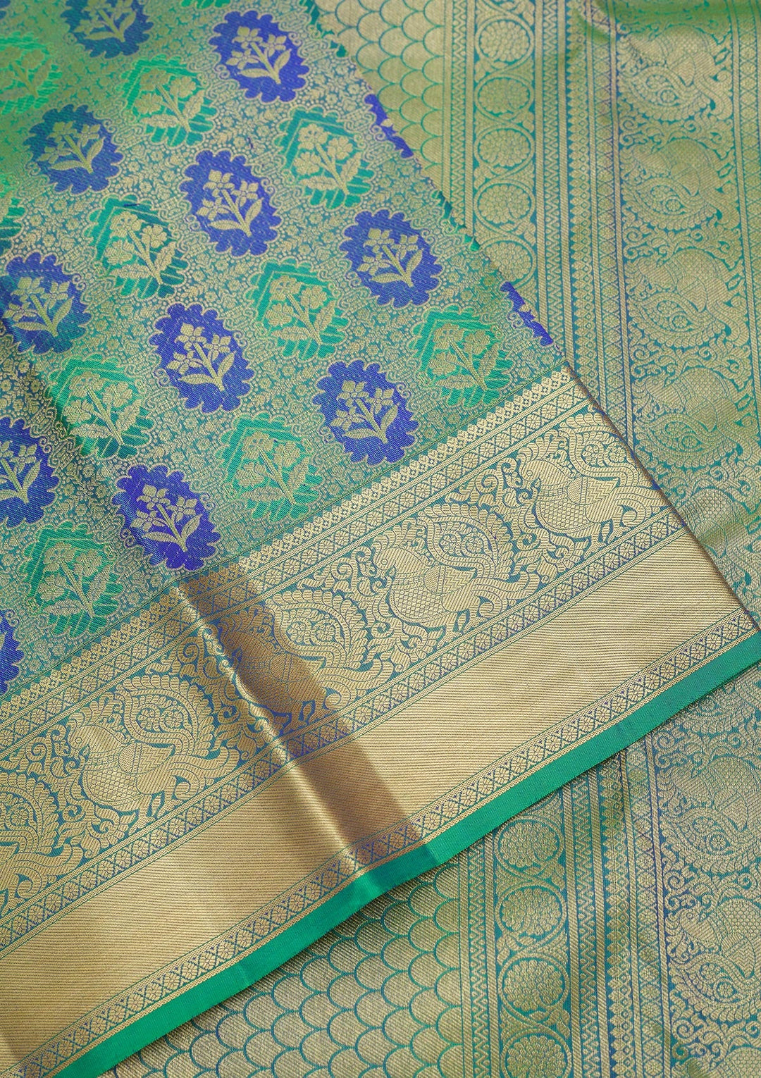 Parrot Green Zariwork Pure Silk Saree-Koskii