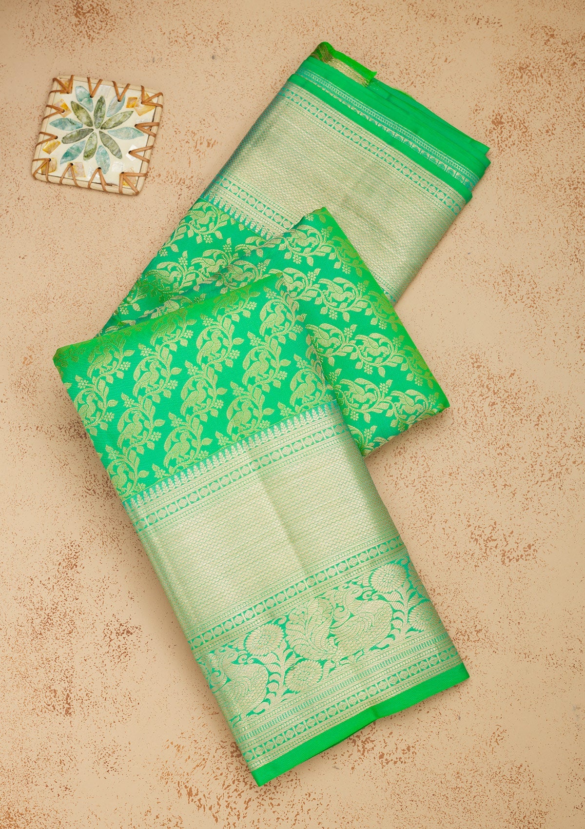Parrot Green Zariwork Pure Silk Saree-Koskii