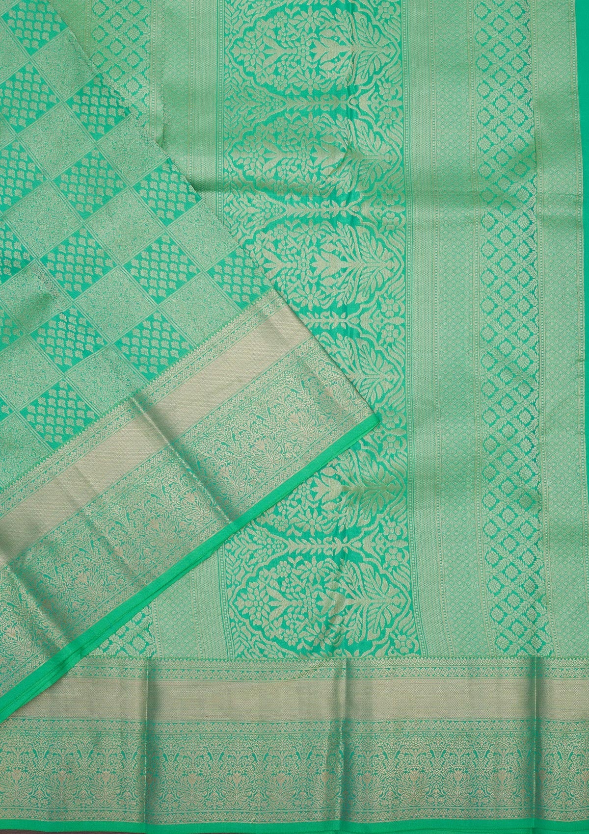 Parrot Green Zariwork Pure Silk Saree