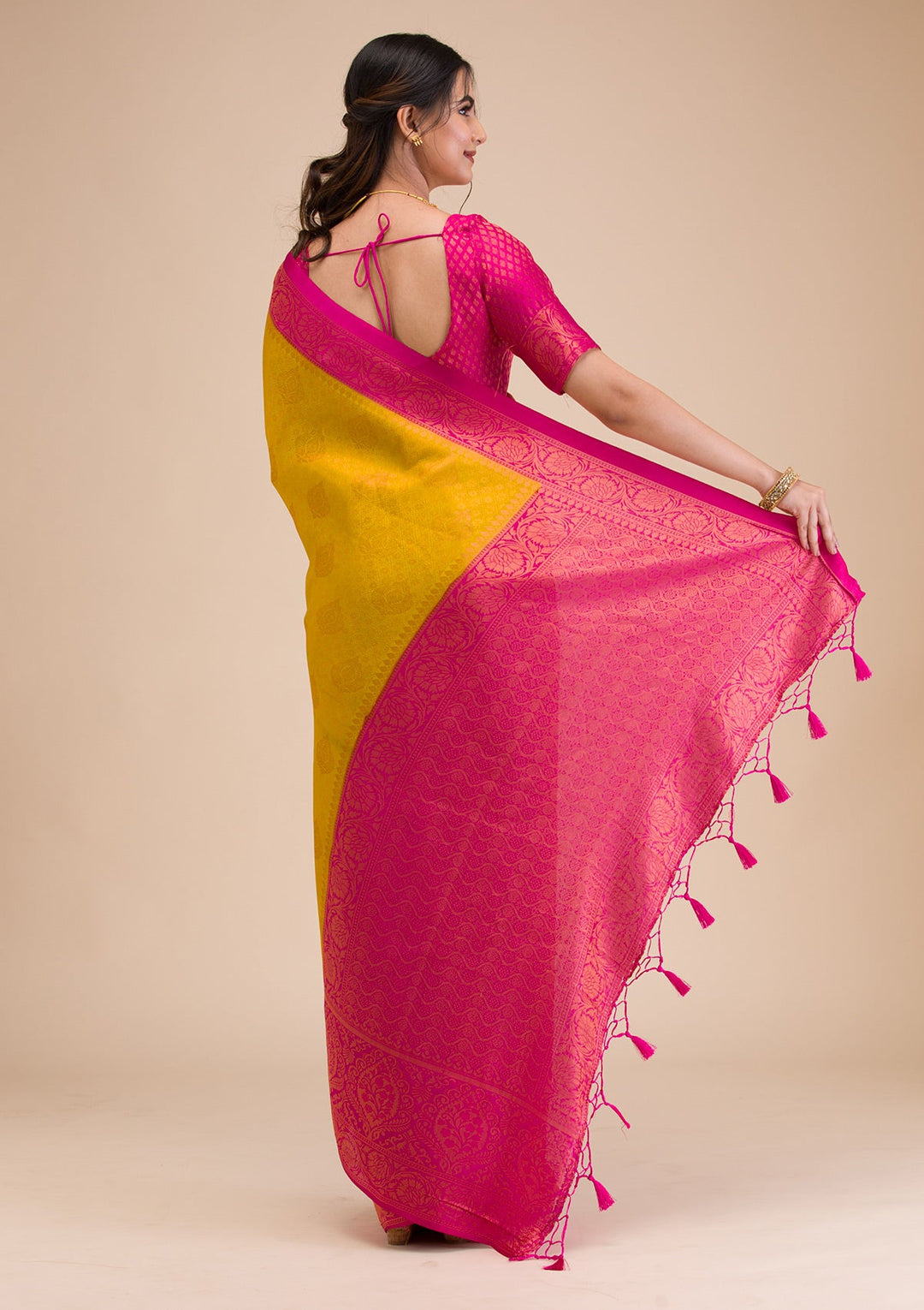 Parrot Green Zariwork Soft Silk Saree-Koskii