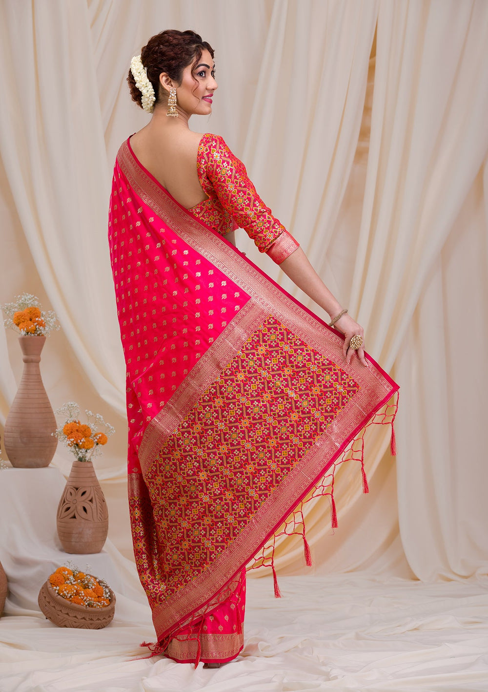 Peach Zariwork Art Silk Saree-Koskii