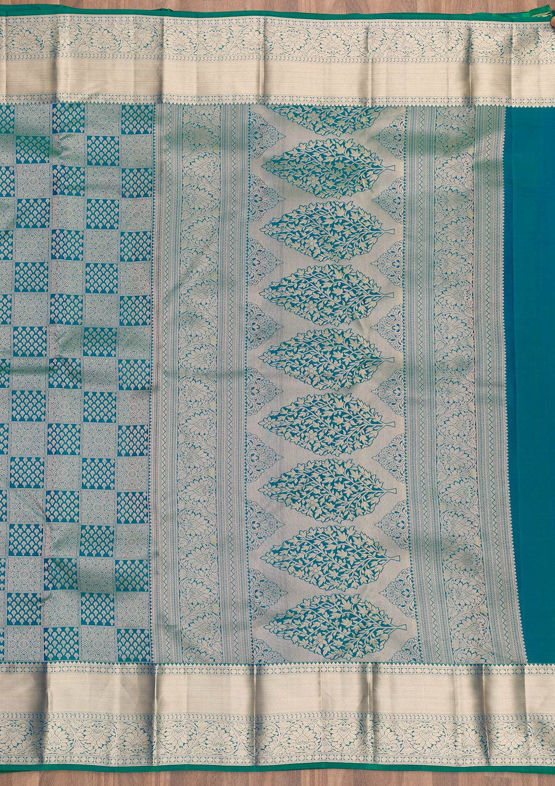 Peacock Blue Zariwork Pure Silk Saree-Koskii