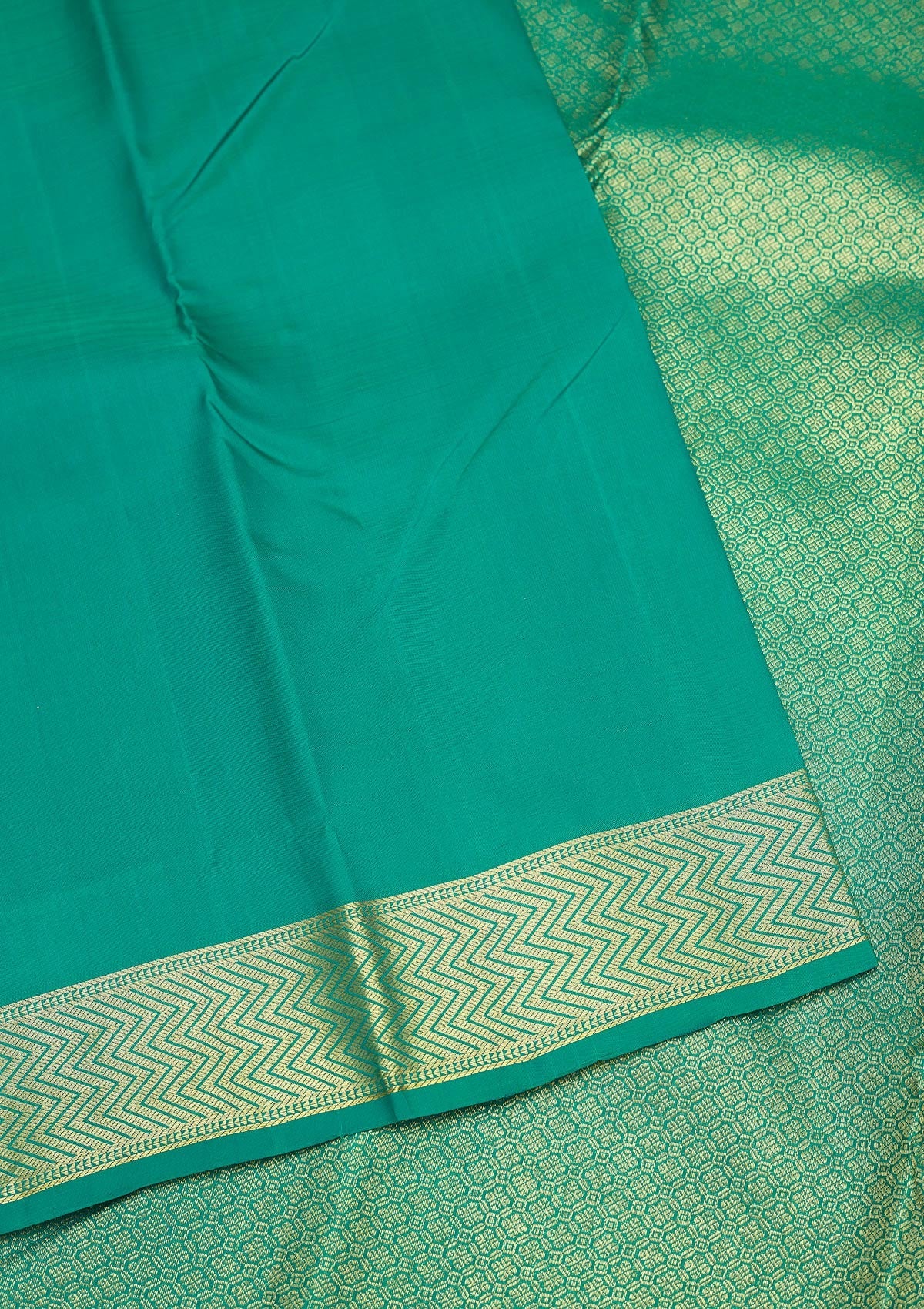 Green Zariwork Pure Silk Saree-Koskii