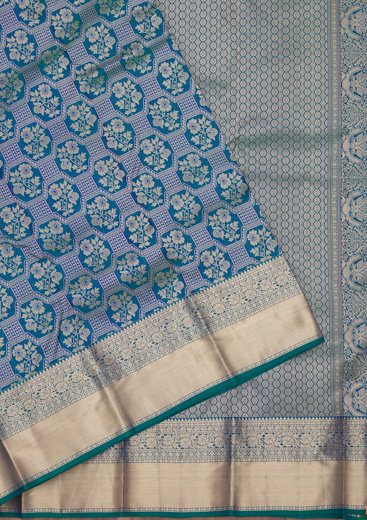 Peacock Green Zariwork Pure Silk Saree