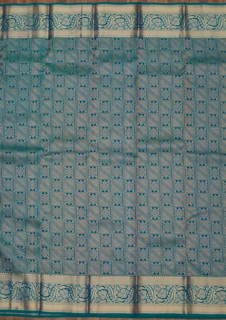 Peacock Green Zariwork Pure Silk Saree-Koskii