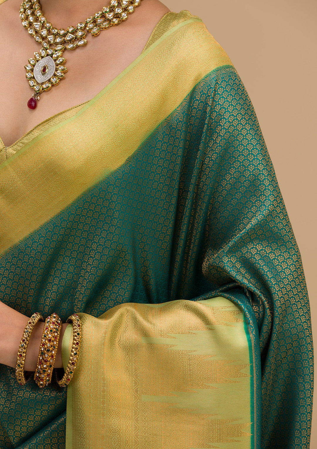 Peacock Green Zariwork Soft Silk Saree-Koskii