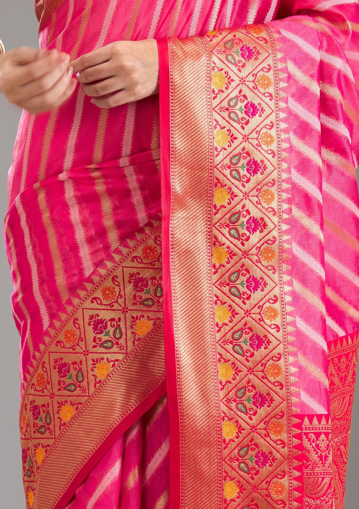 Pink Zariwork Tissue Saree-Koskii