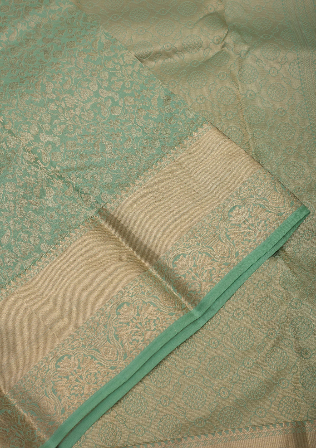 Pista Green Zariwork Pure Silk Saree-Koskii