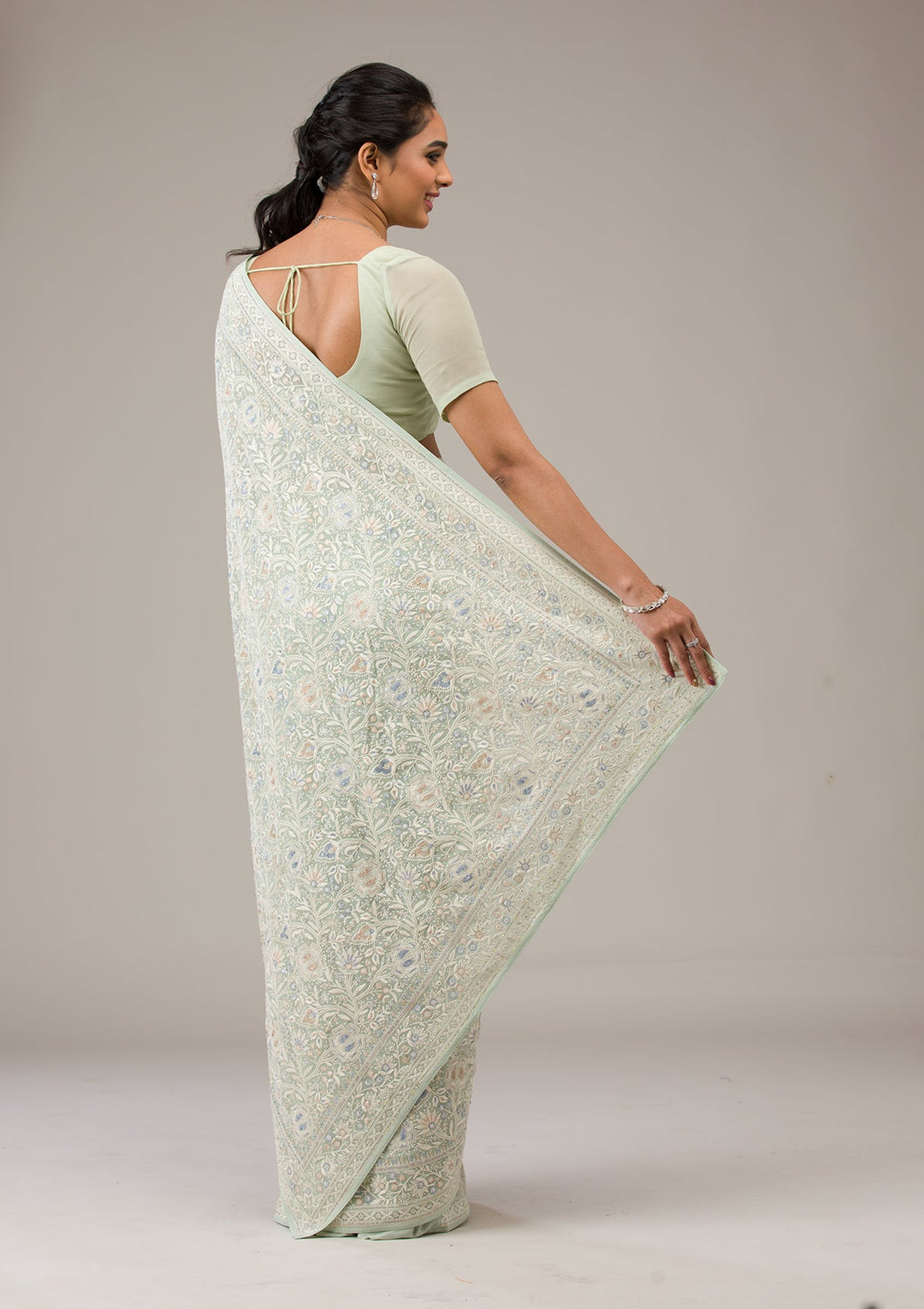 Pista Green Threadwork Georgette Saree-Koskii