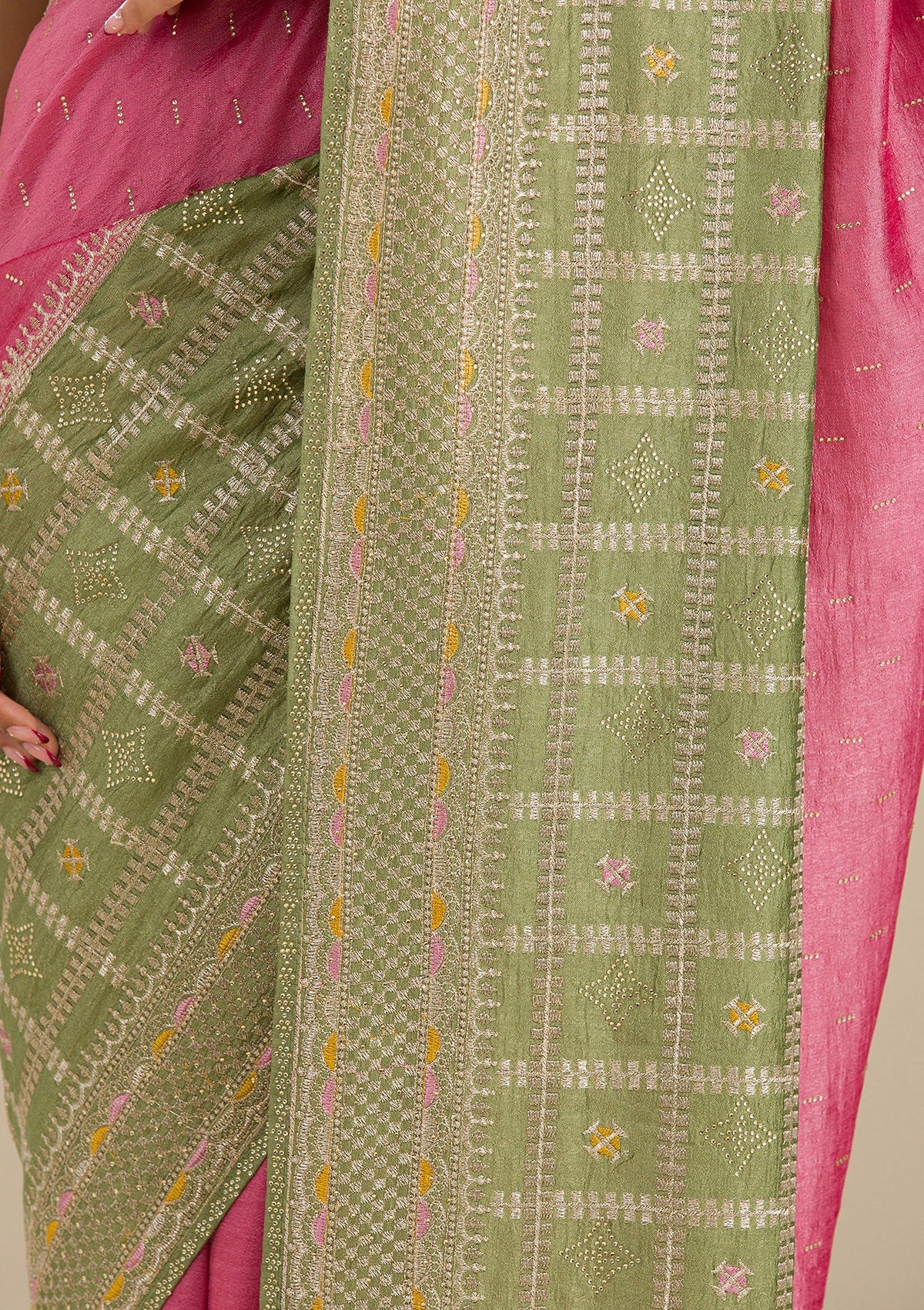 Pista Green Threadwork Soft Silk Saree-Koskii