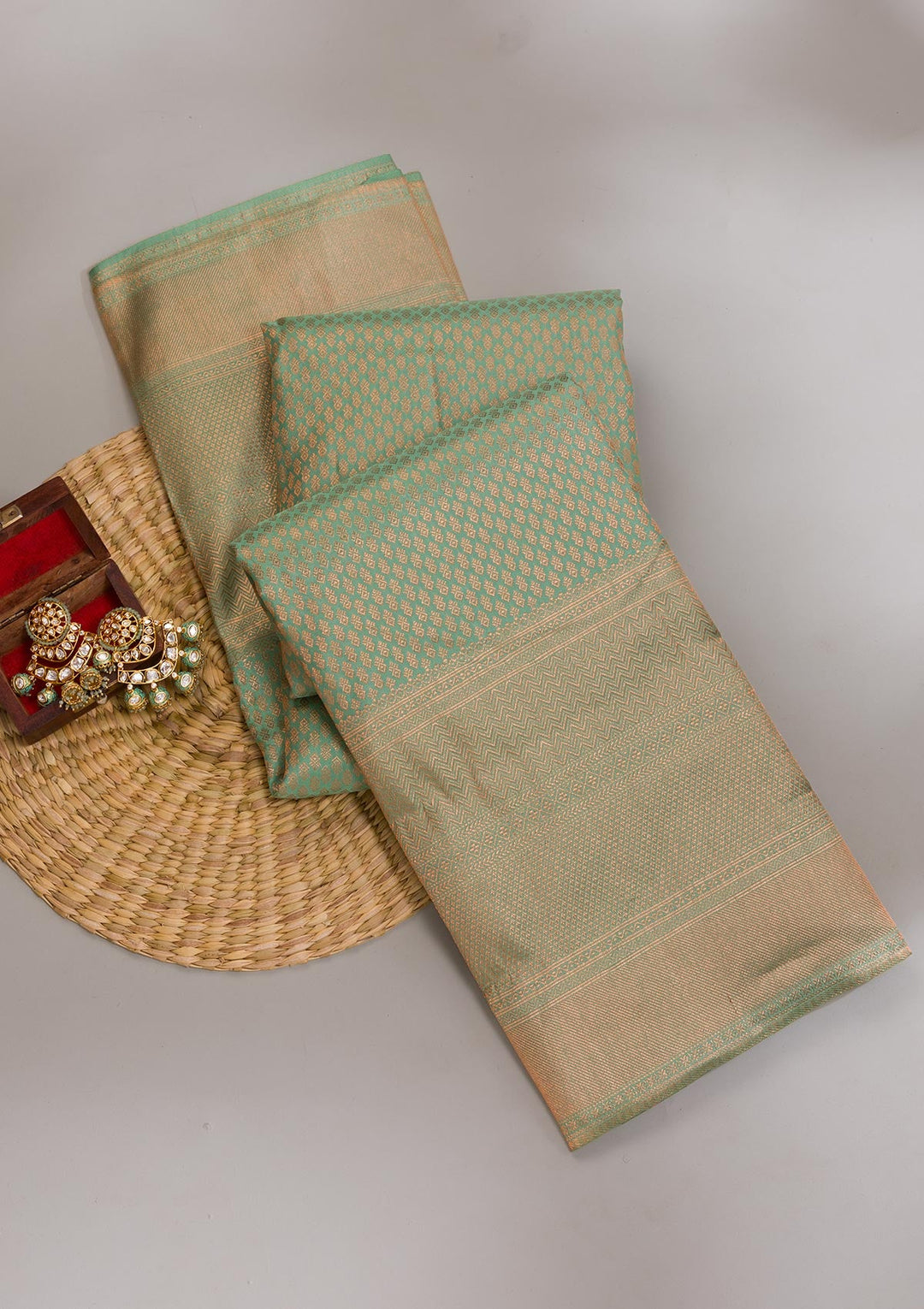 Pista Green Zariwork Pure Silk Saree-Koskii