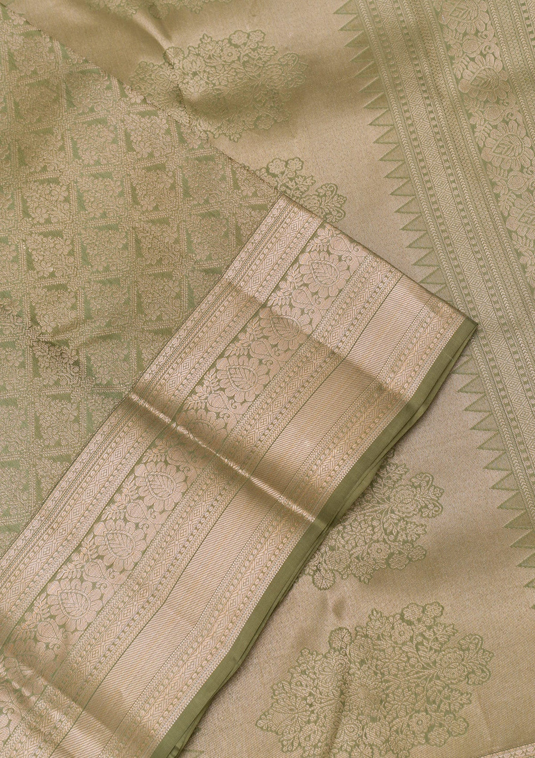 Pista Green Zariwork Pure Silk Saree-Koskii