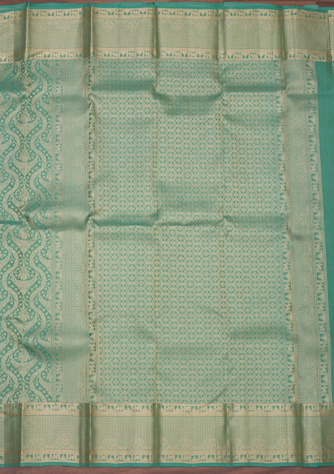 Pista Green Zariwork Pure Silk Saree-Koskii