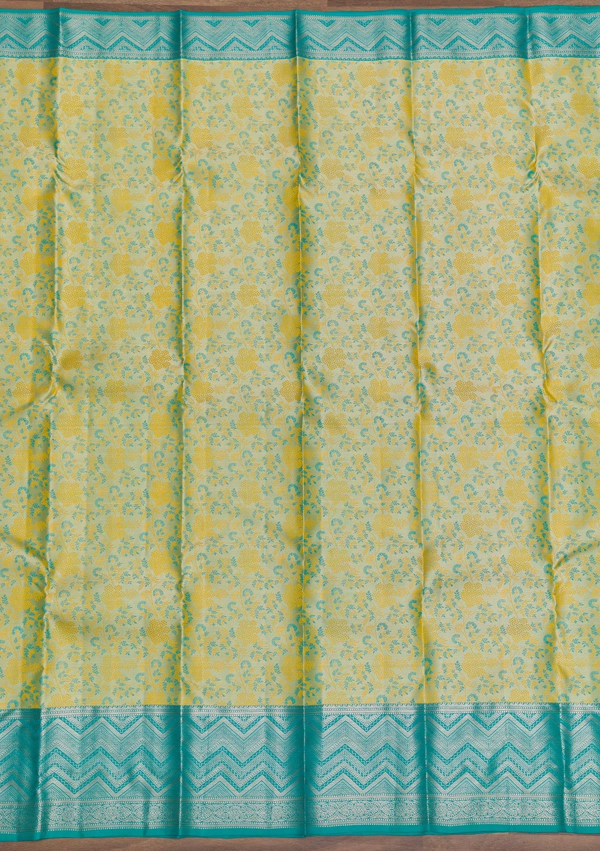 Pista Green Zariwork Pure Silk Saree-Koskii
