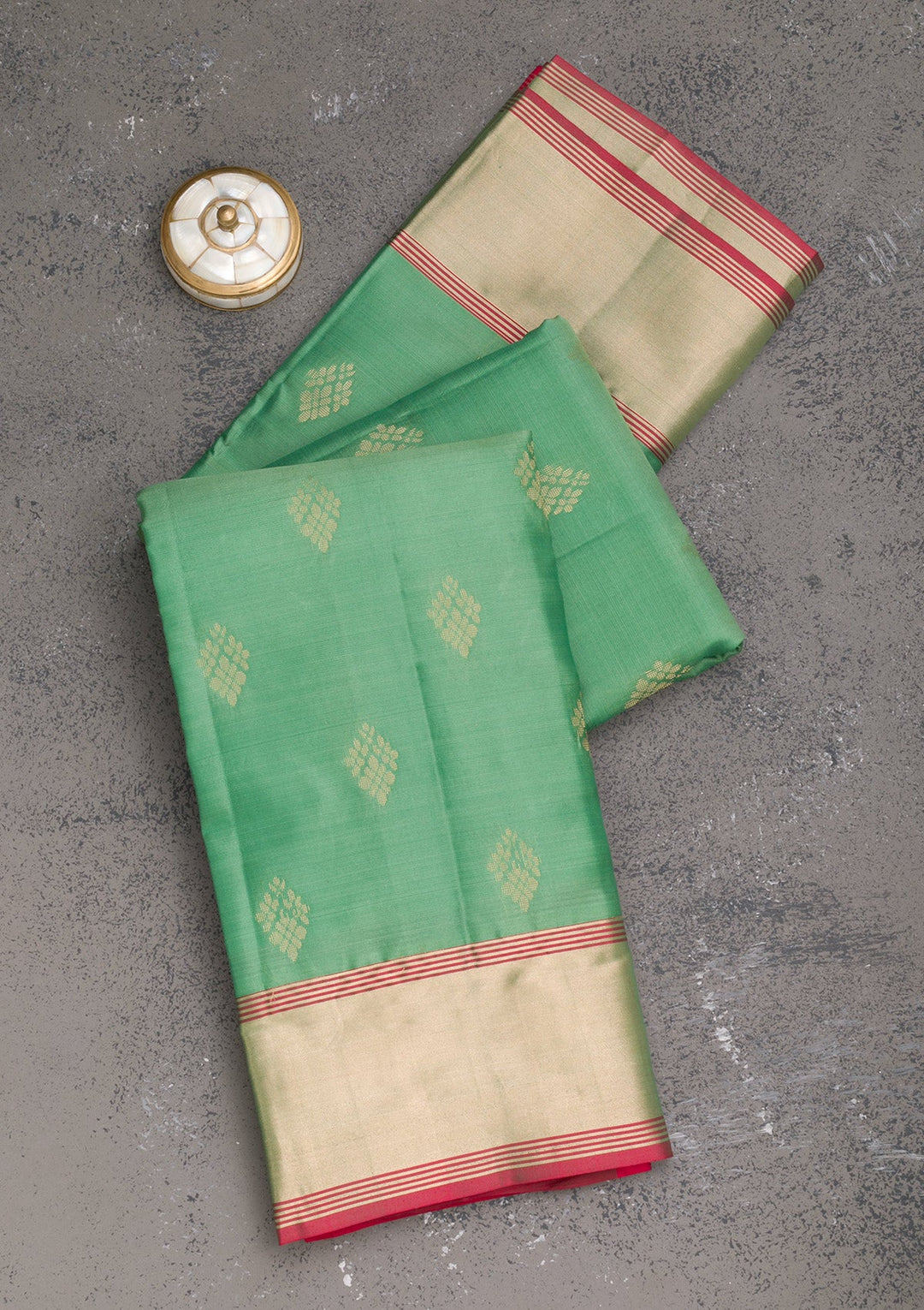 Pista Green Zariwork Pure Silk Saree-Koskii