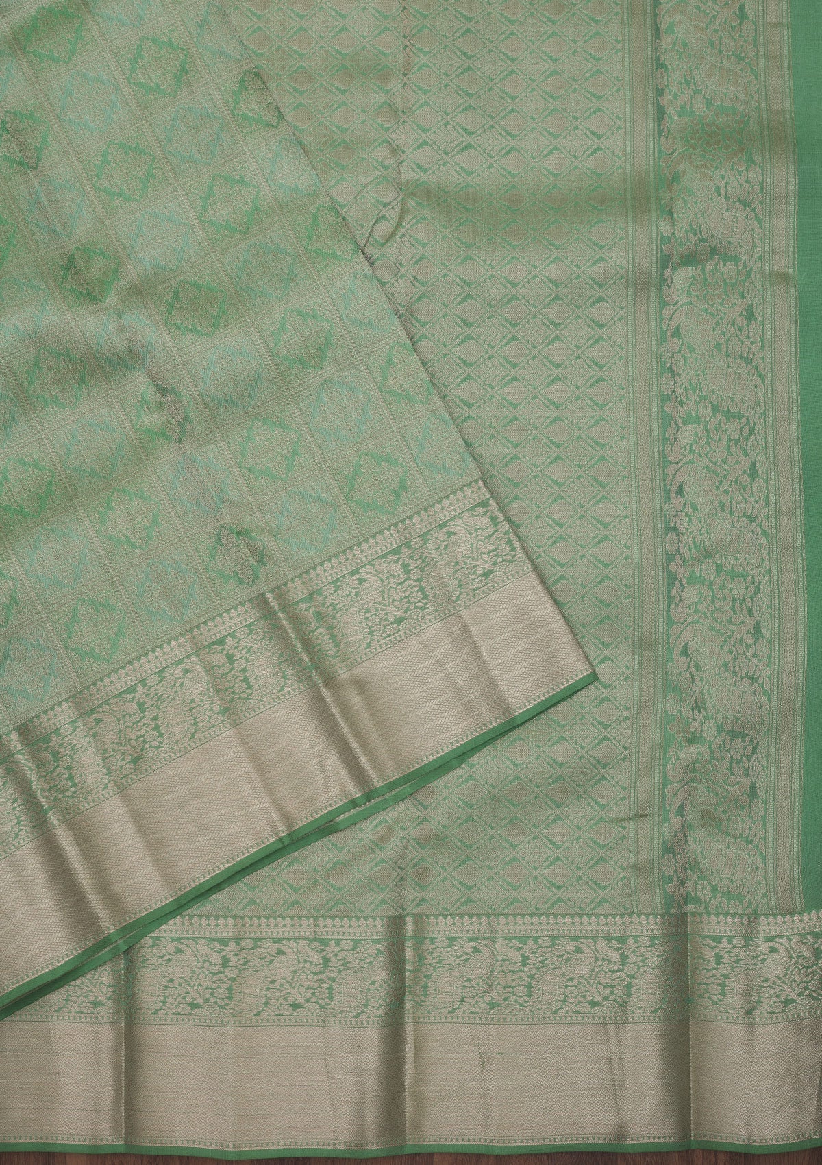 Pista Green Zariwork Pure Silk Saree