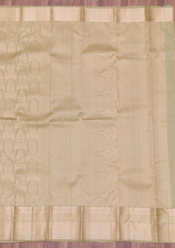 Pista Green Zariwork Pure Silk Saree-Koskii