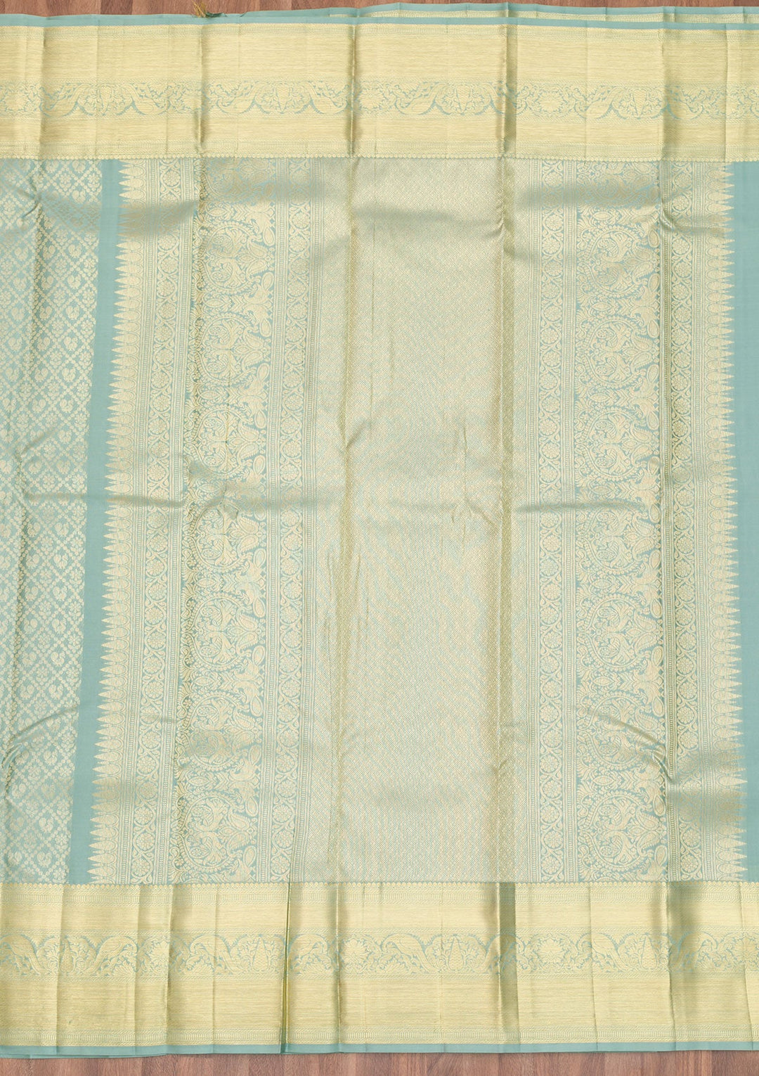 Pista Green Zariwork Pure Silk Saree-Koskii