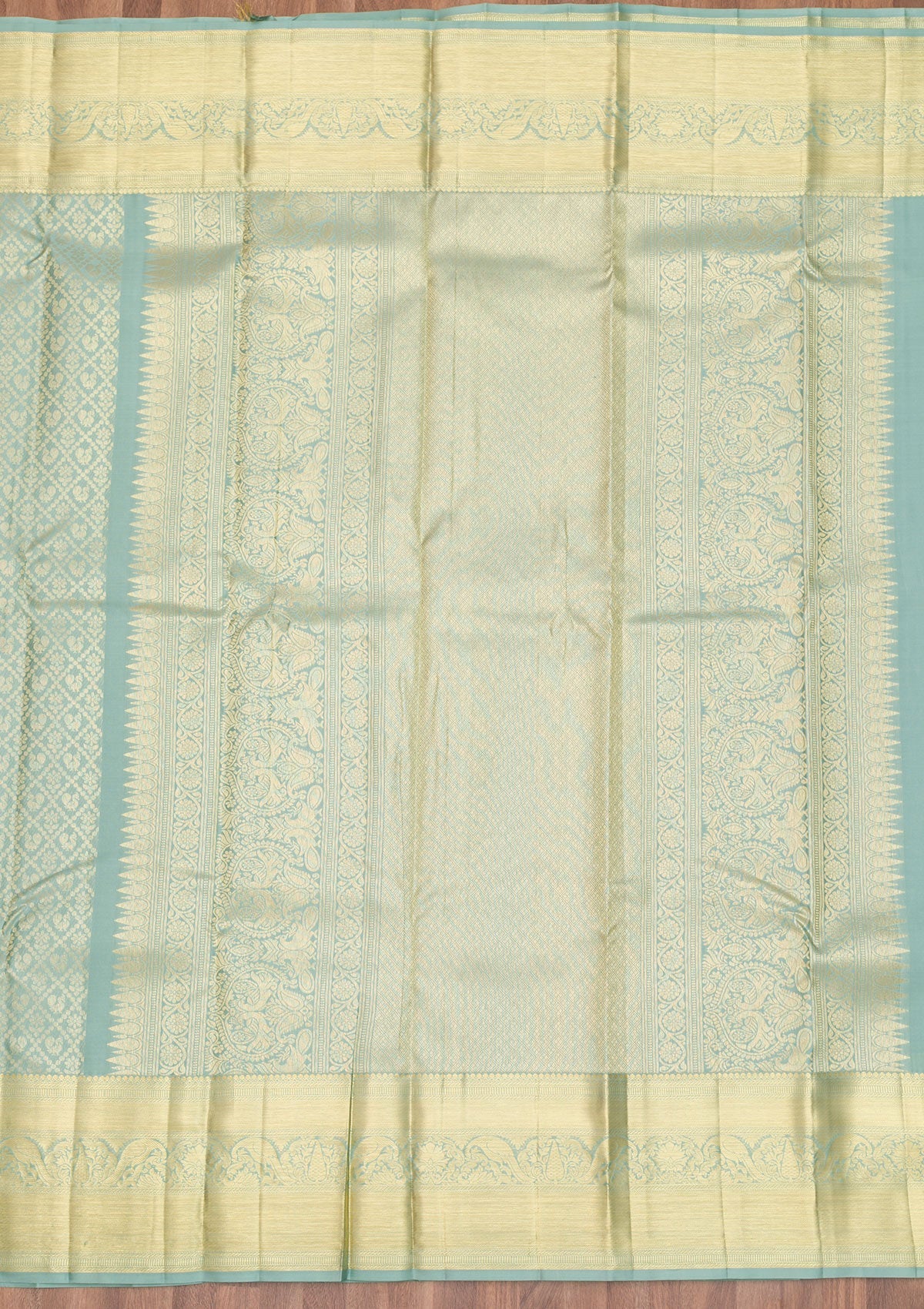 Pista Green Zariwork Pure Silk Saree-Koskii