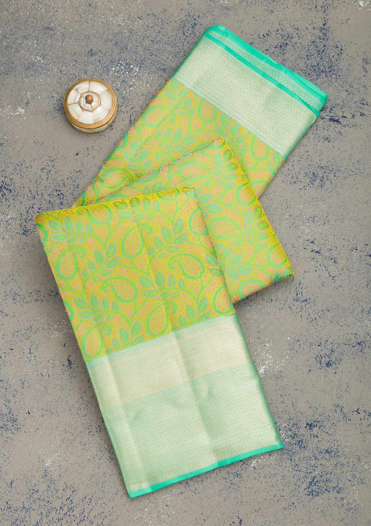Pista Green Zariwork Pure Silk Saree-Koskii