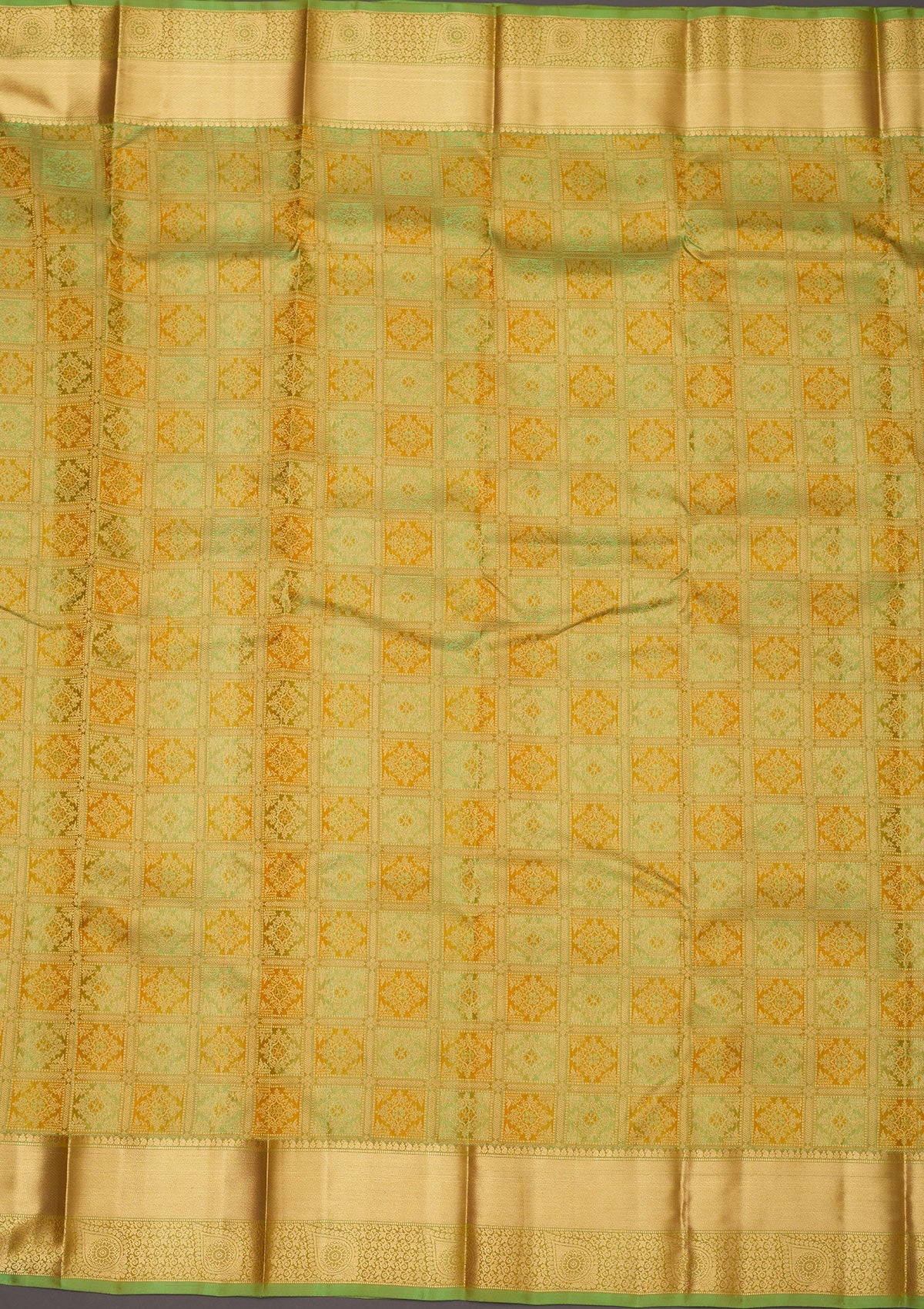 Pista Green Zariwork Pure Silk Saree-Koskii