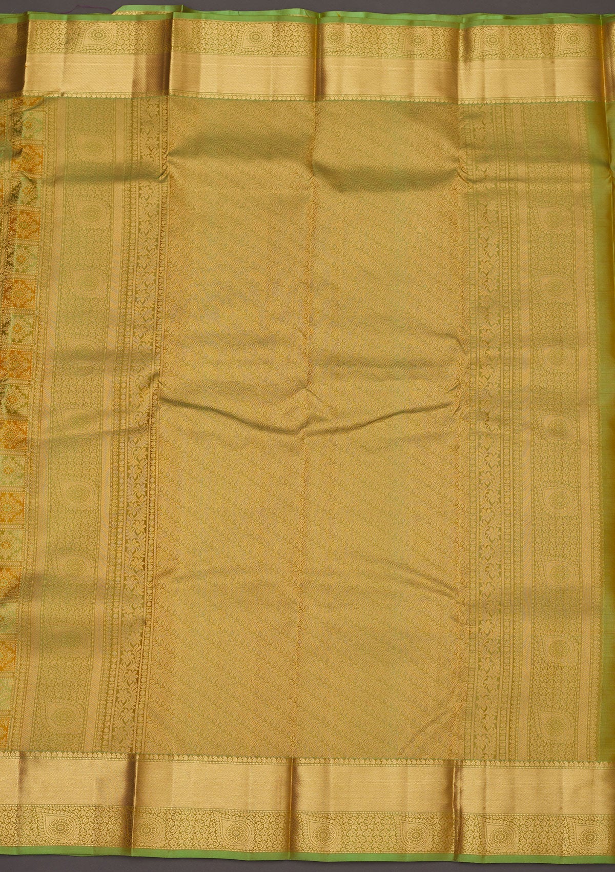 Pista Green Zariwork Pure Silk Saree-Koskii