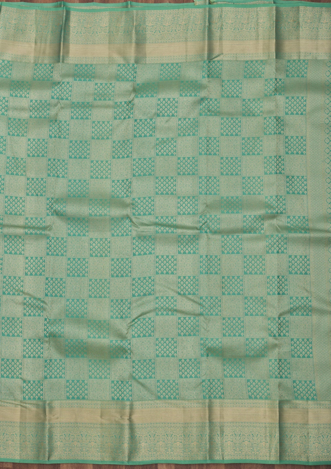 Pista Green Zariwork Pure Silk Saree