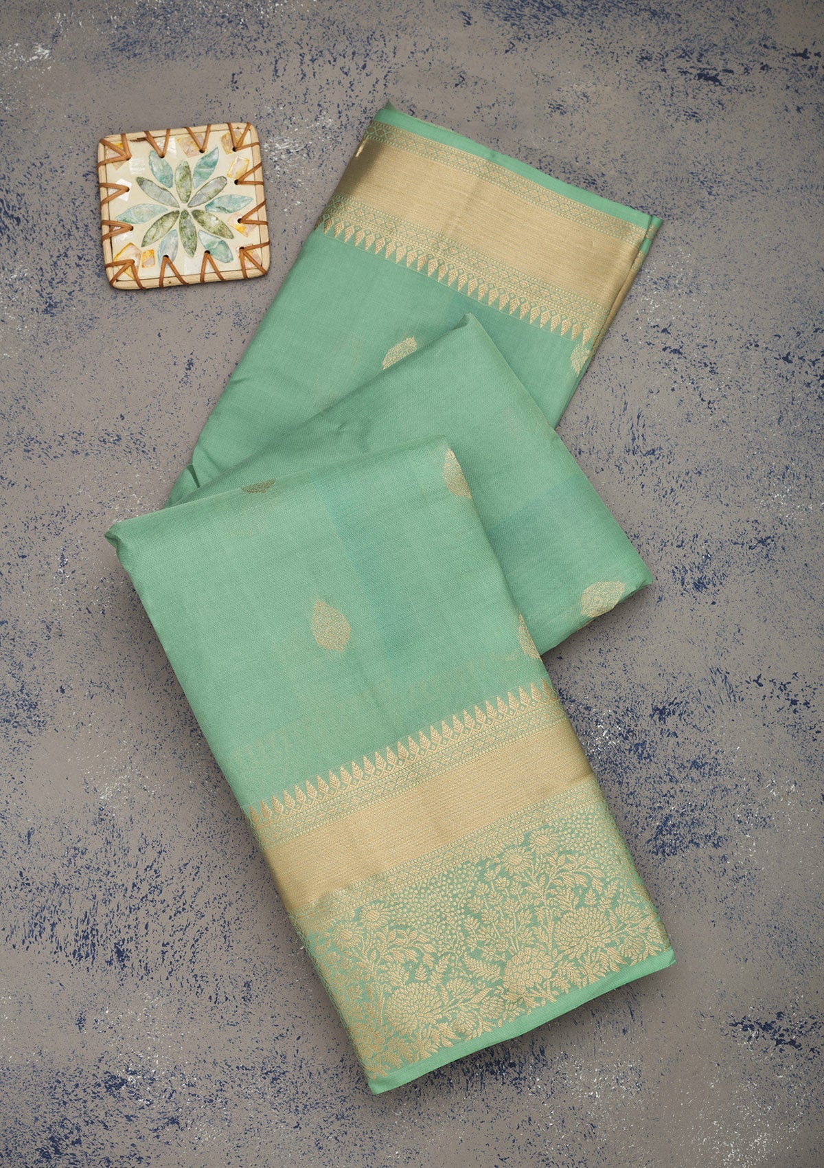 Pista Green Zariwork Pure Silk Saree-Koskii