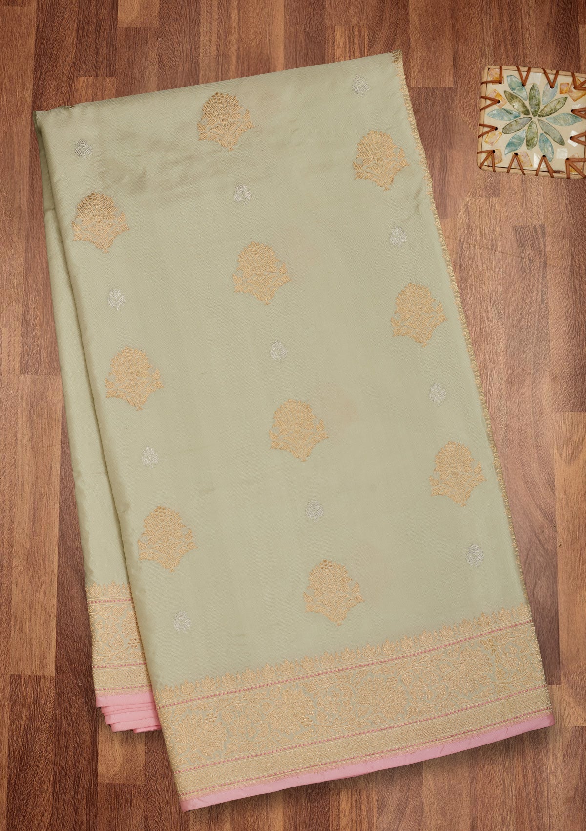 Pista Green Zariwork Pure Silk Saree-Koskii