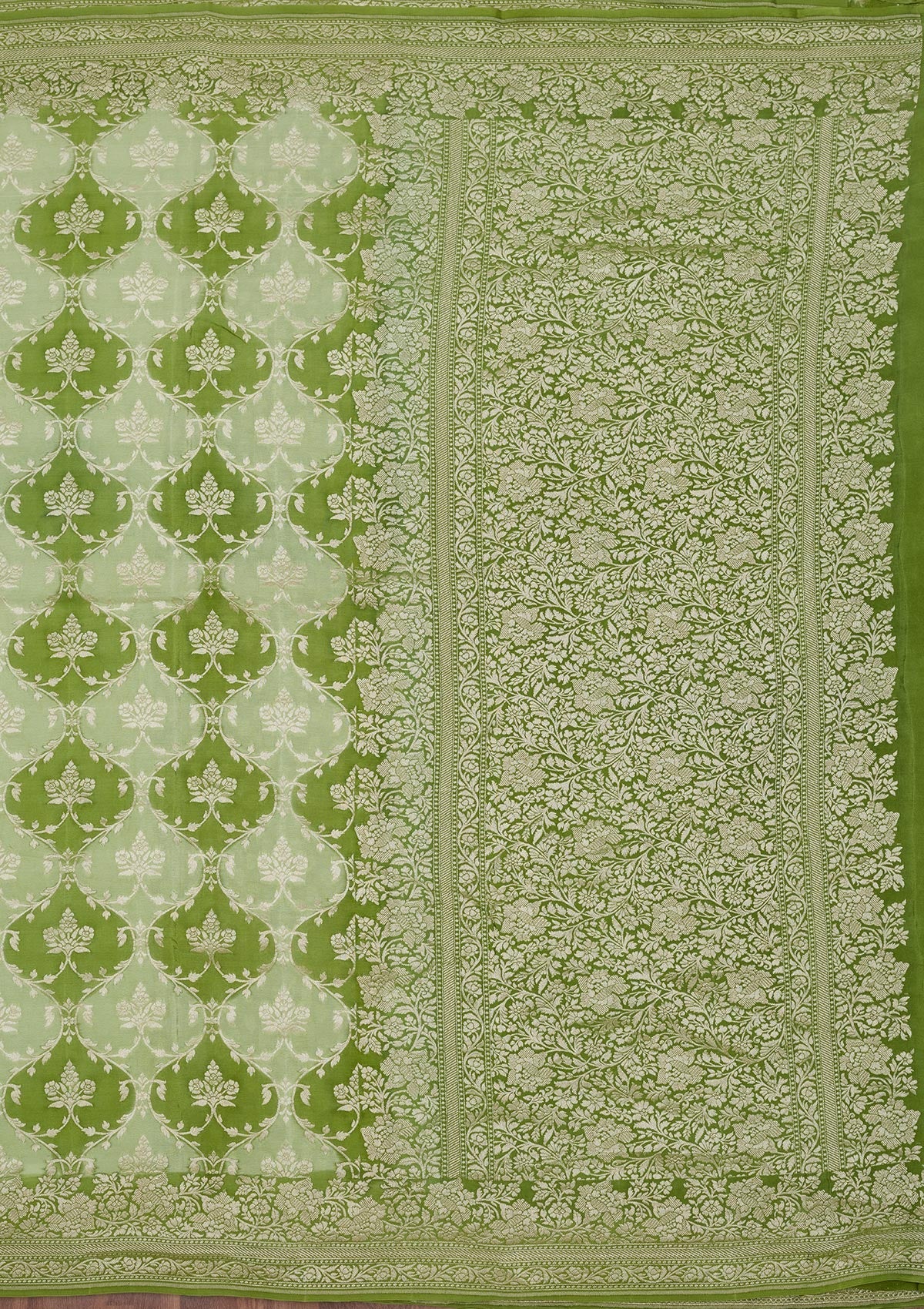 Pista Green Zariwork Pure Silk Saree-Koskii