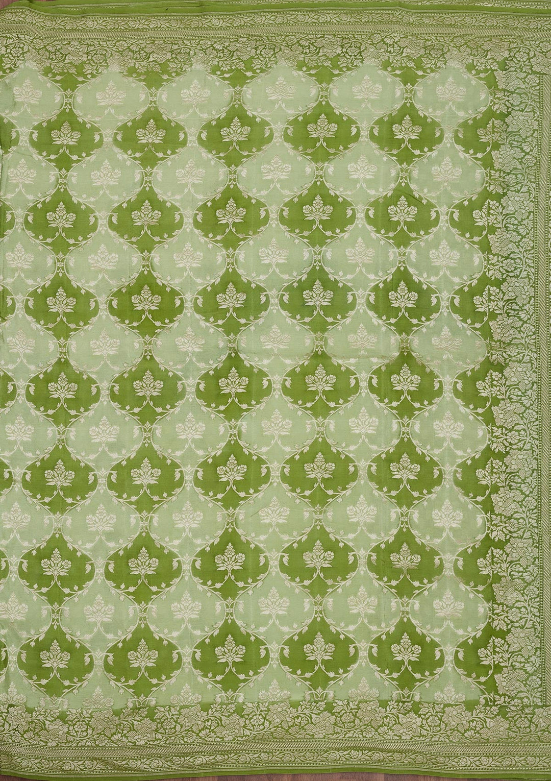 Pista Green Zariwork Pure Silk Saree-Koskii